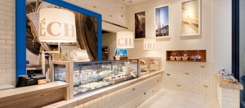 Boutiques Échiré au Japon, mettant à l’honneur le beurre de baratte Échiré dans le monde entier